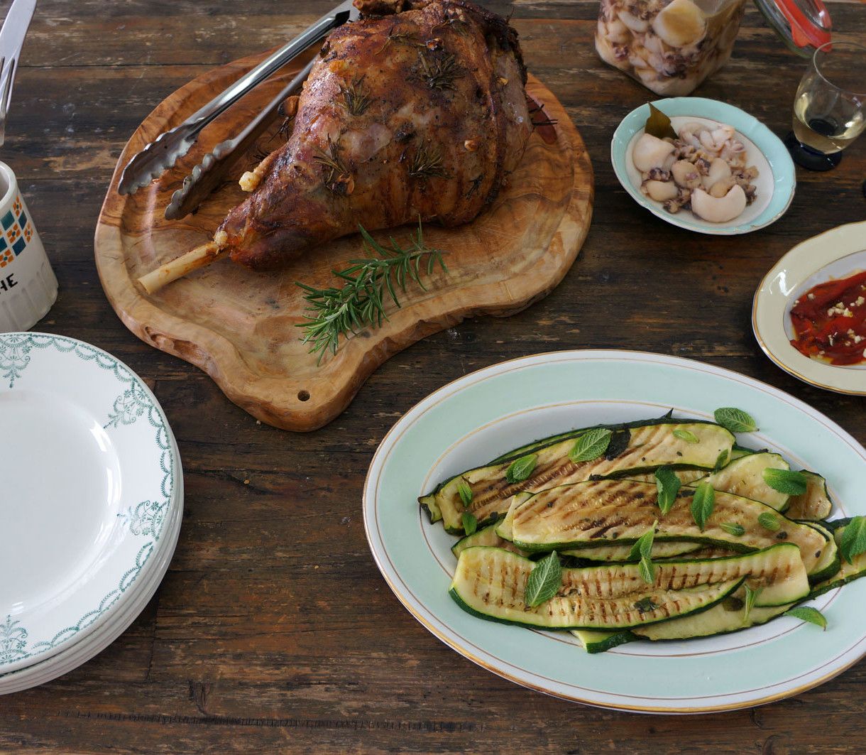 gegrilde courgette met lamsbout